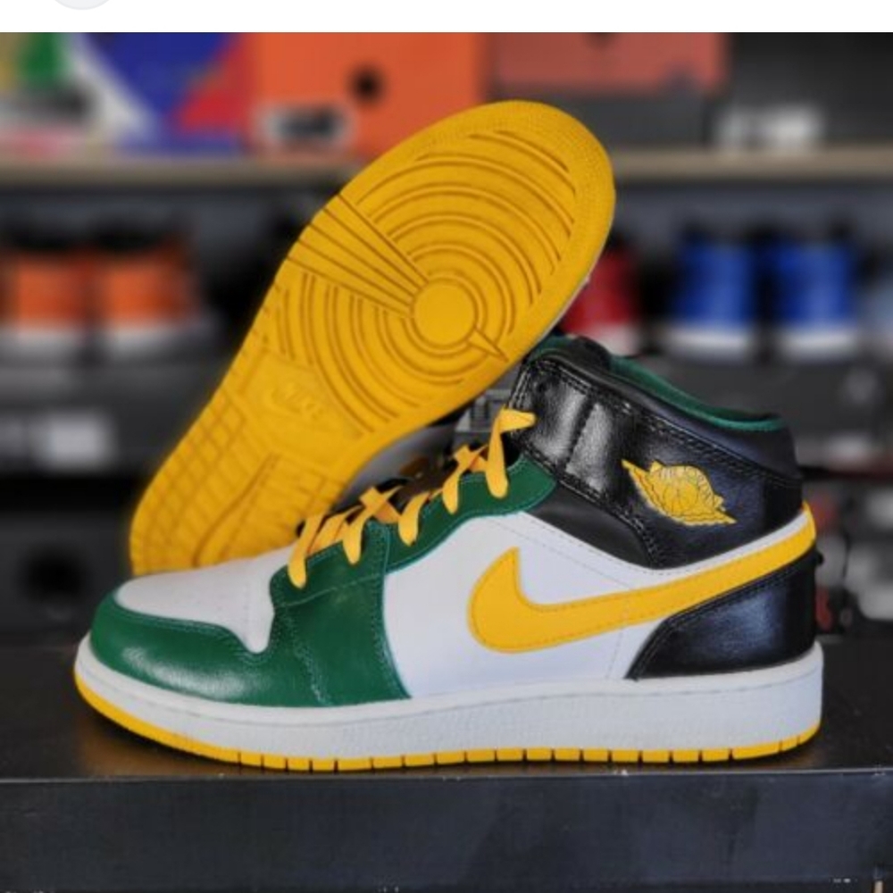 Air JORDAN 1 MID gorg GREEN SONIC GOLD
